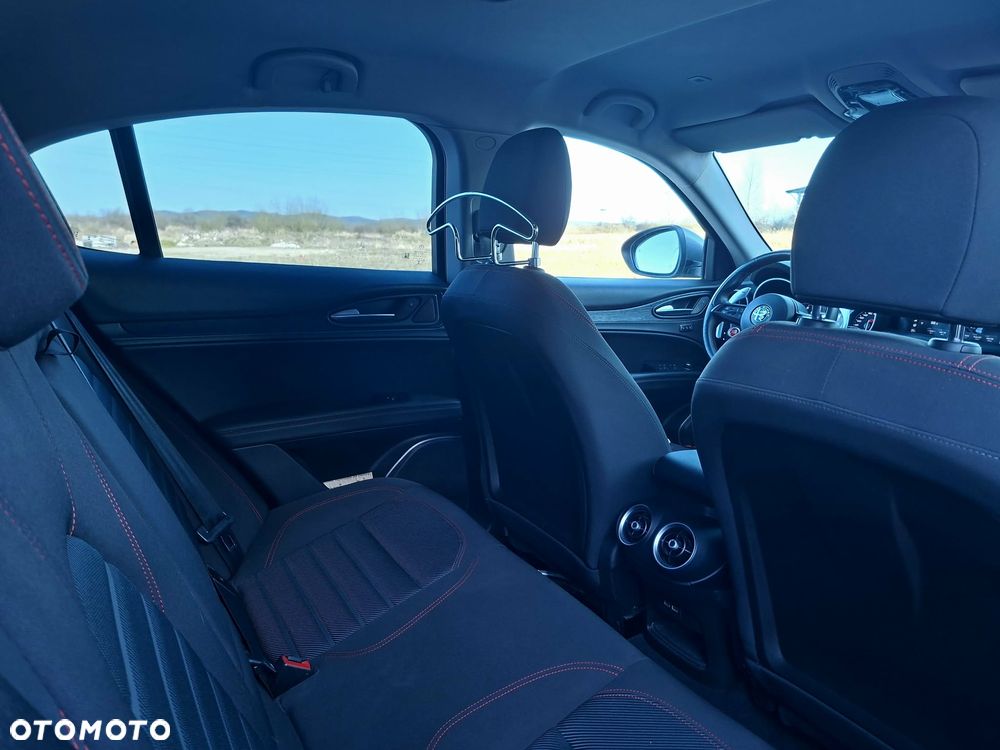 Alfa Romeo Stelvio 2.0 Turbo Super Q4 - 28