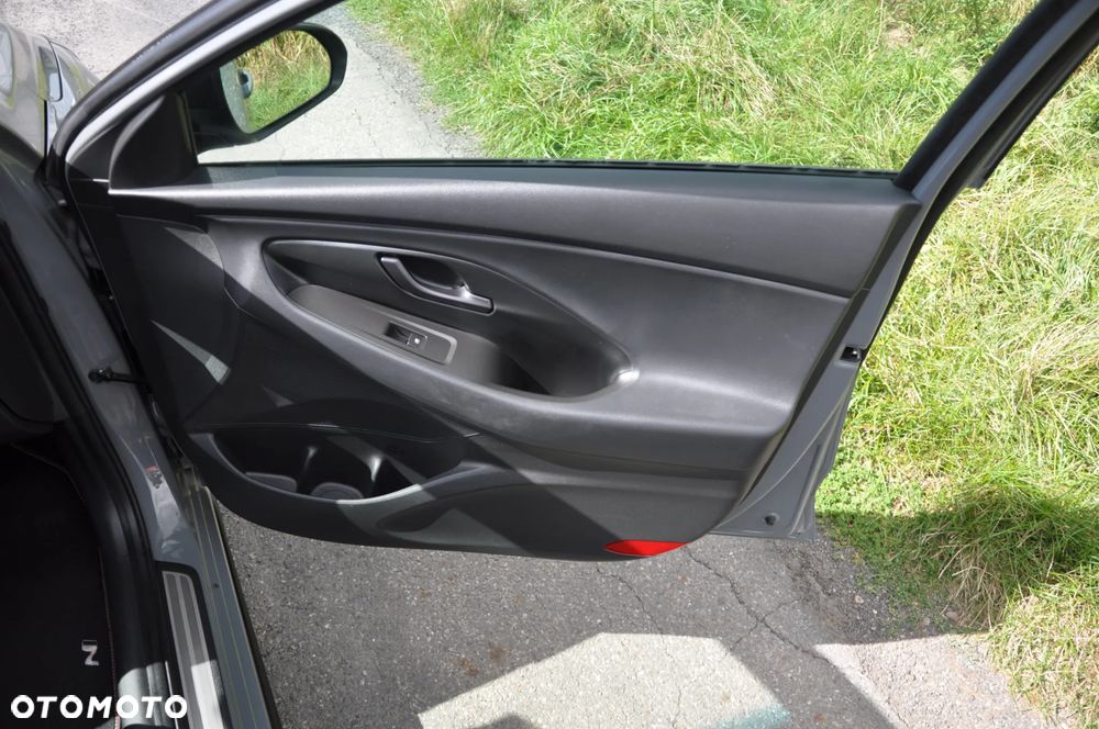 Hyundai i30 N 2.0 T-GDI Performance - 17