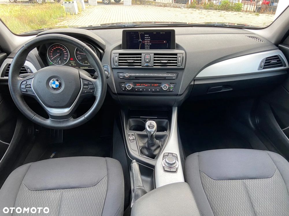 BMW Seria 1 118i Sport Line - 15