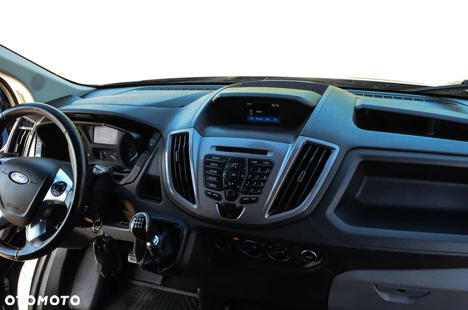 Ford Transit - 29