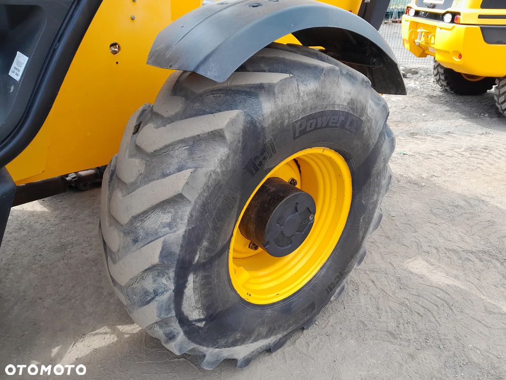 JCB 540-170 2013R - 15