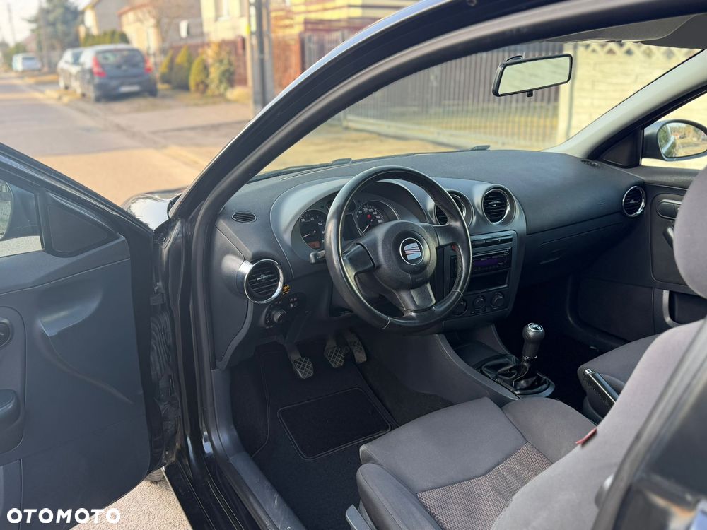 Seat Ibiza 1.4 16V Comfort Edition - 15