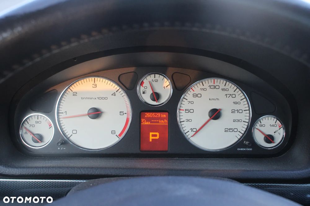 Peugeot 407 HDi 135 Automatik Premium - 33