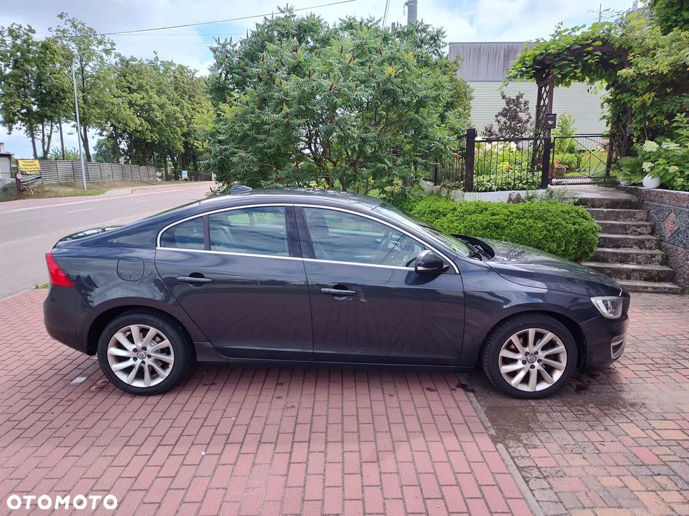 Volvo S60 D3 Drive-E R-Design Kinetic - 5