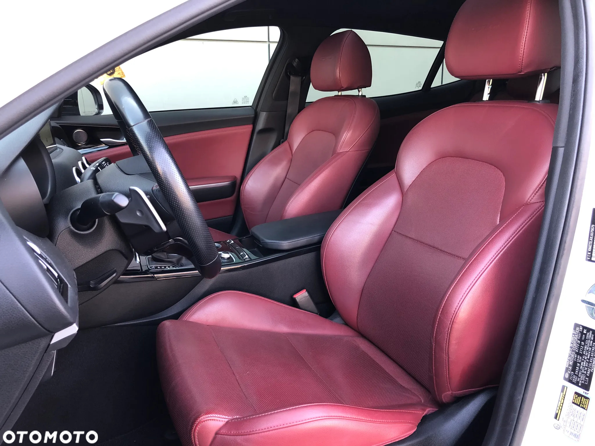 Kia Stinger 2.0 T-GDI GT Line - 26