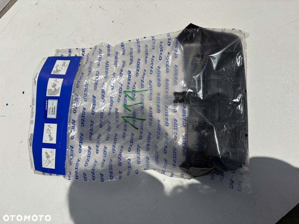 31269532 Zaslepka haka odpinanego OE S40 V50 - 1