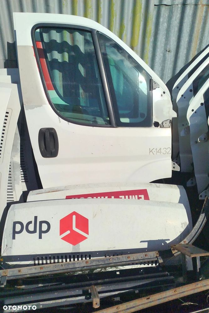 Ducato III i lift Boxer Jumper II 06-14r zderzak przód -prawy / lewy bez halogenu 120zł, błotnik przód prawy / lewy 100zł, mechanizm wycieraczki -120zł, belka zderzaka przód 120zł/szt listwa pod lampę prawa 50zł/sztuka, nad lampę 30zł/sztuka, maska 150zł/sztuka, lampa przód 150-200zł/sztuka prawa lub lewa, drzwi przód prawe / lewe 250zł/szt, drzwi tył H1 H2 OD 400zł-, koła 15" 16", opony, felgi  i inne - 4