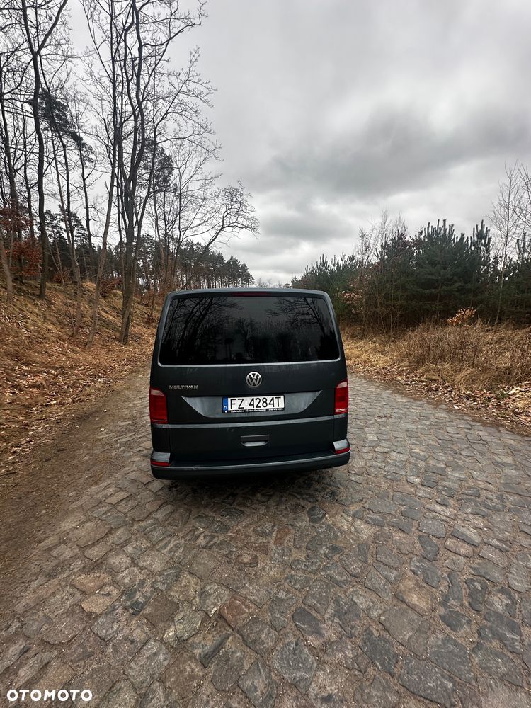 Volkswagen Multivan - 4