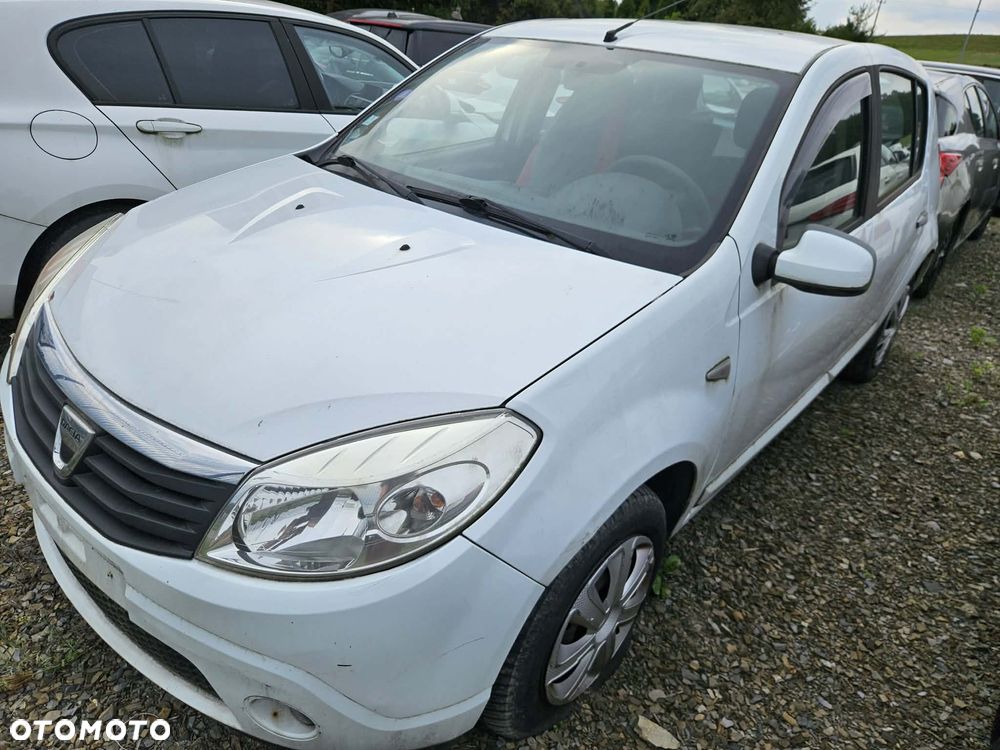 Dacia Sandero 1.2 16V Laureate II - 5
