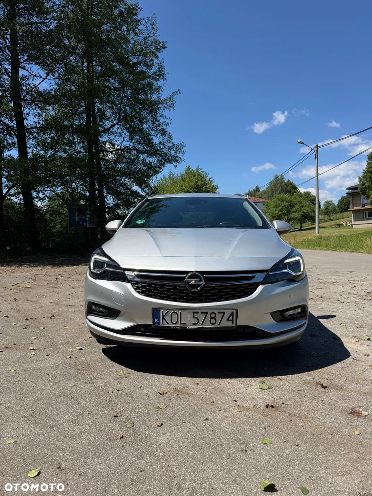 Opel Astra 1.6 CDTI Sport - 1