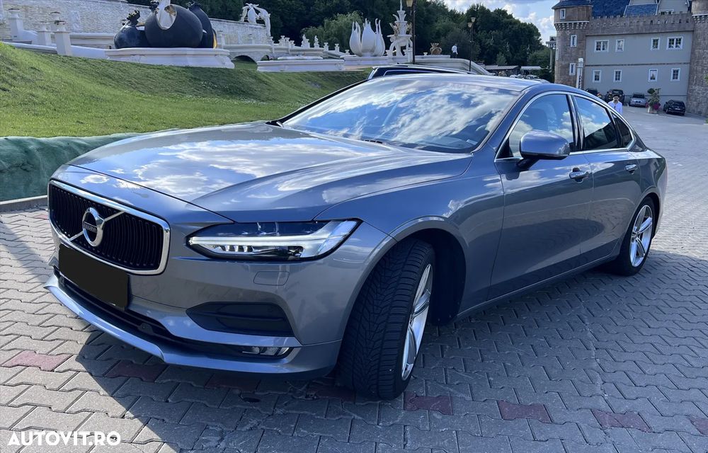 Volvo S90 D4 AWD Momentum - 1