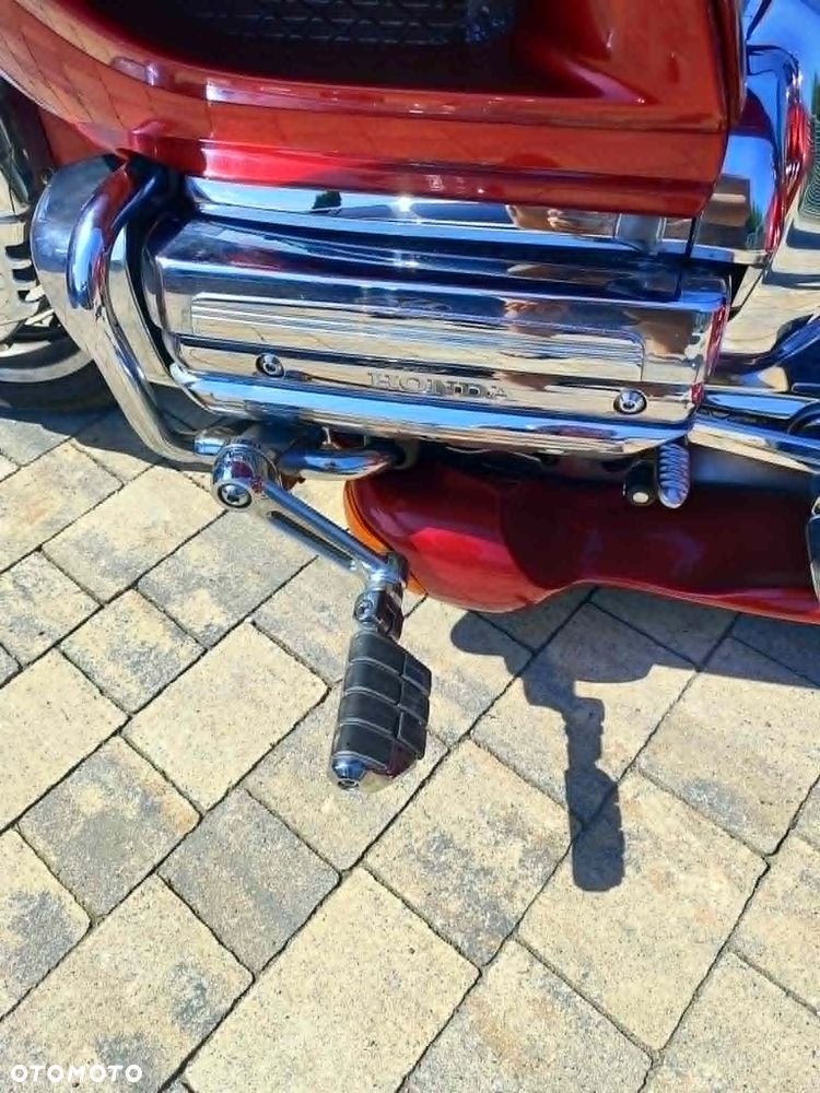 Honda GL - 25