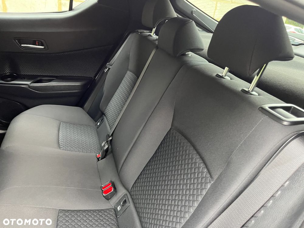 Toyota C-HR Business-Edition - 13