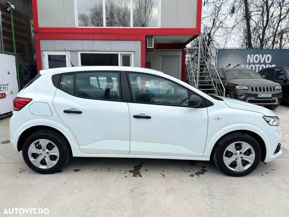 Dacia Sandero - 4