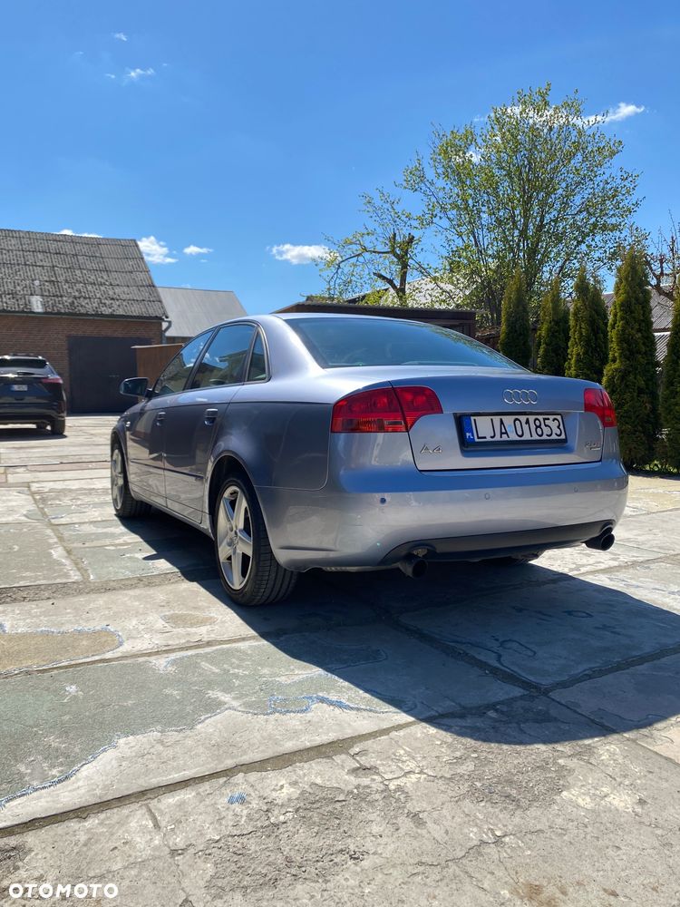 Audi A4 Limousine 2.0T FSI Quattro Tiptr - 4