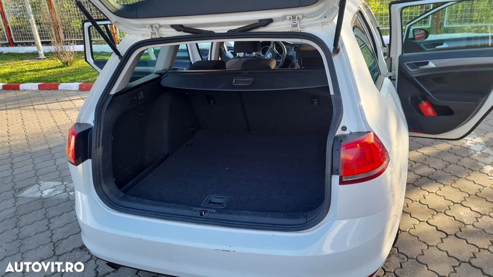 Volkswagen Golf 1.6 TDI BMT Comfortline - 4