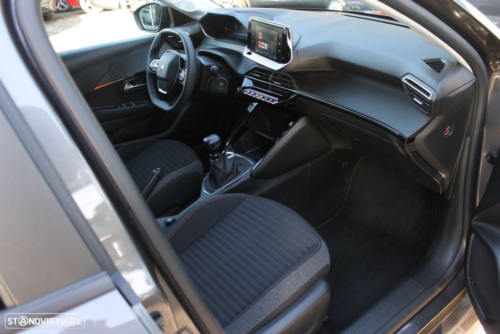 Peugeot 208 1.2 PureTech Active Pack - 21