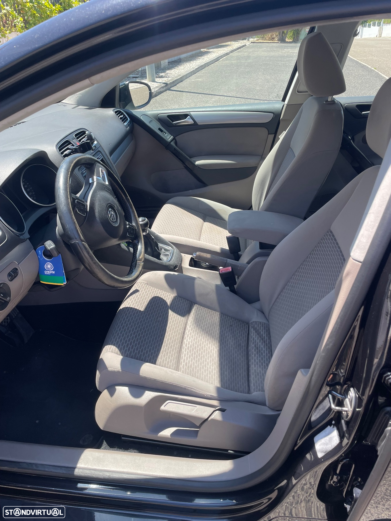 VW Golf 1.6 TDi Style - 8