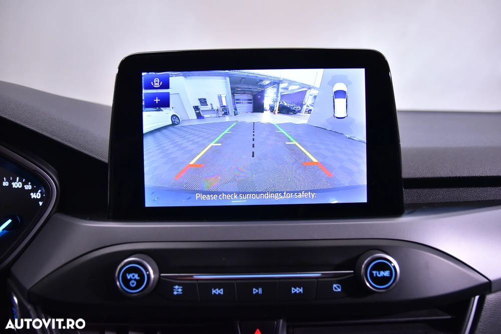 Ford Focus 1.0 EcoBoost MHEV Titanium - 19