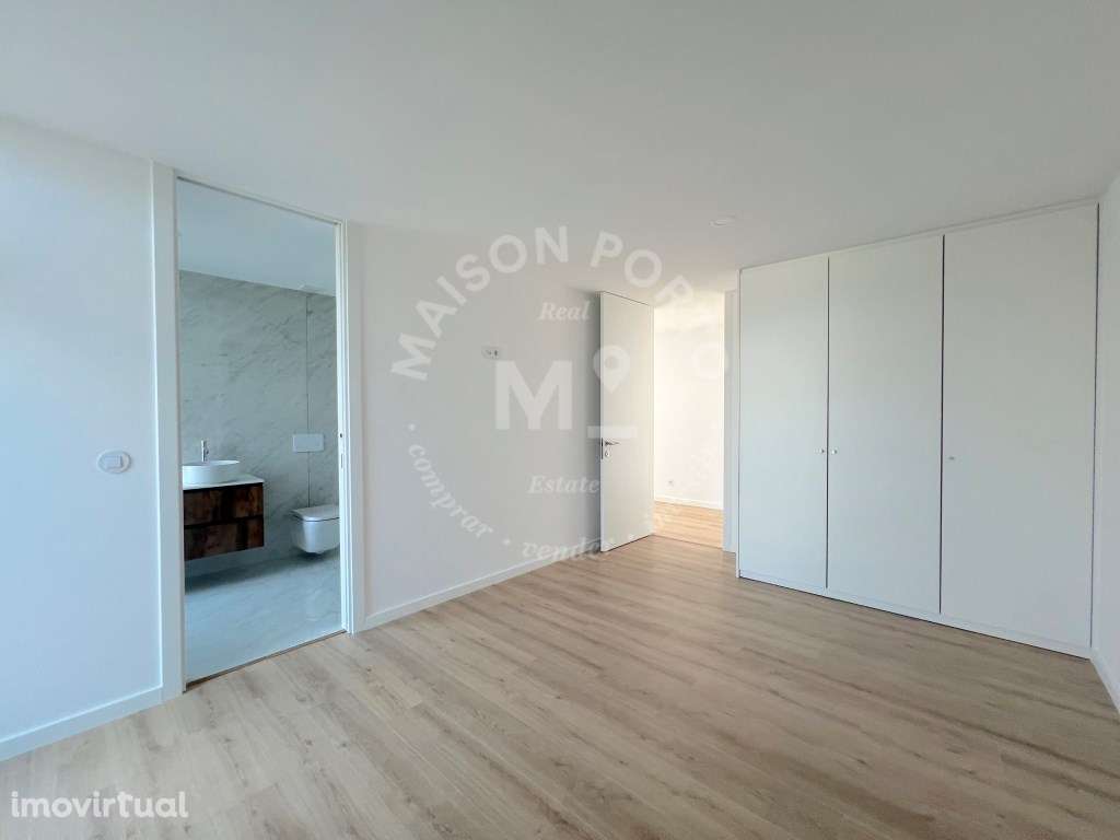 Apartamento T4 com terraço na cobertura de Condomínio Privado com P... - Grande imagem: 4/34