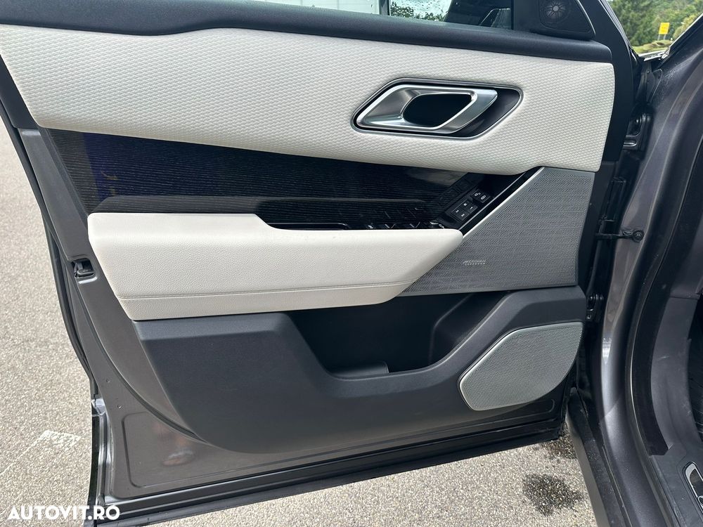 Land Rover Range Rover Velar 3.0 - 13
