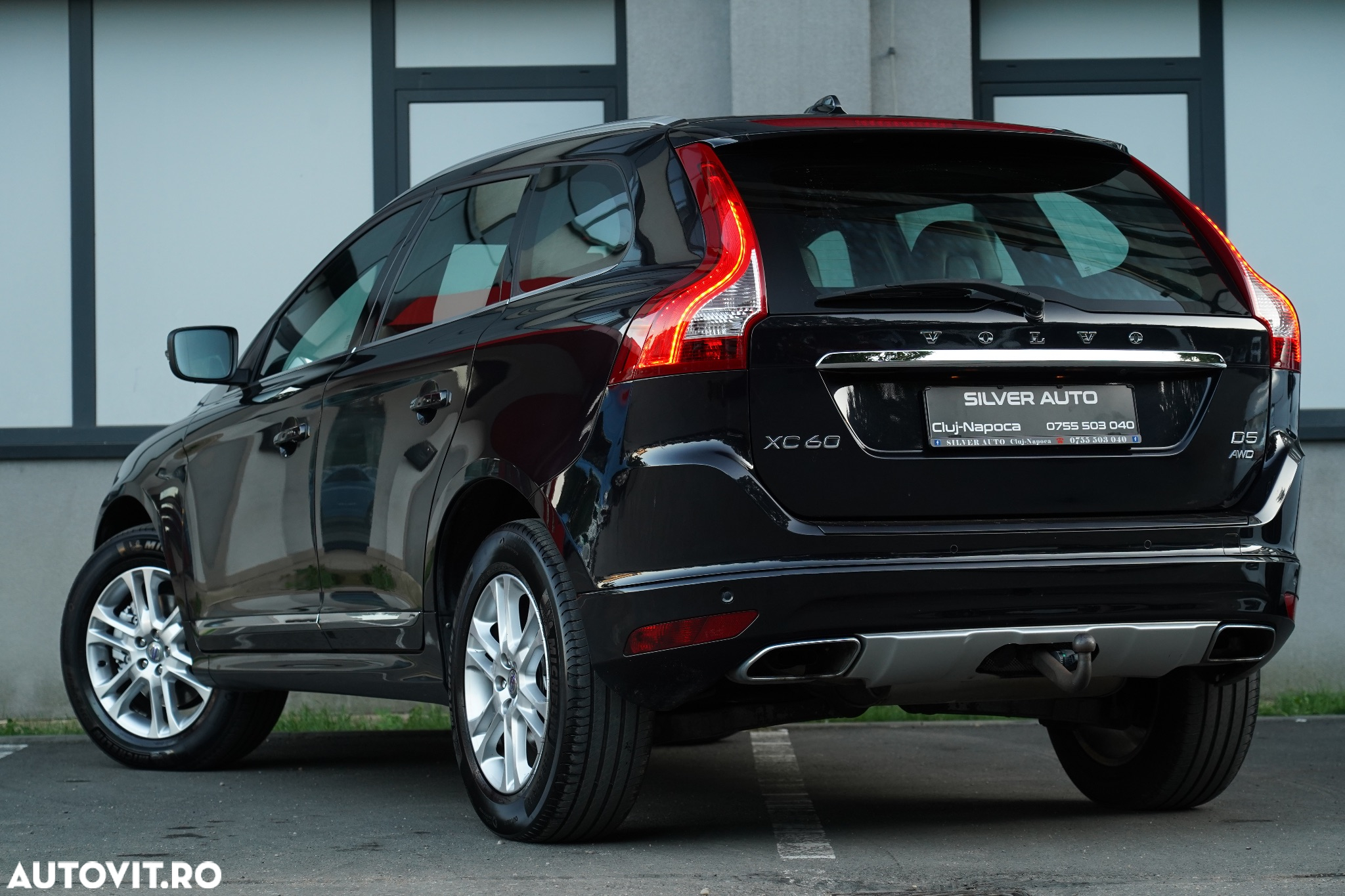 Volvo XC 60 D5 AWD Aut. Summum - 27
