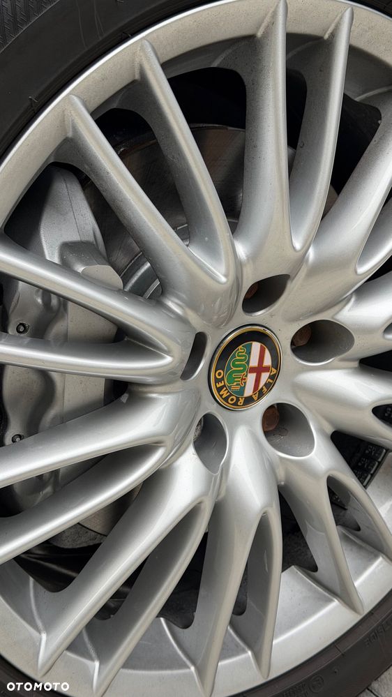 Alfa Romeo 159 1.9 JTDM 16V DPF Distinctive - 20