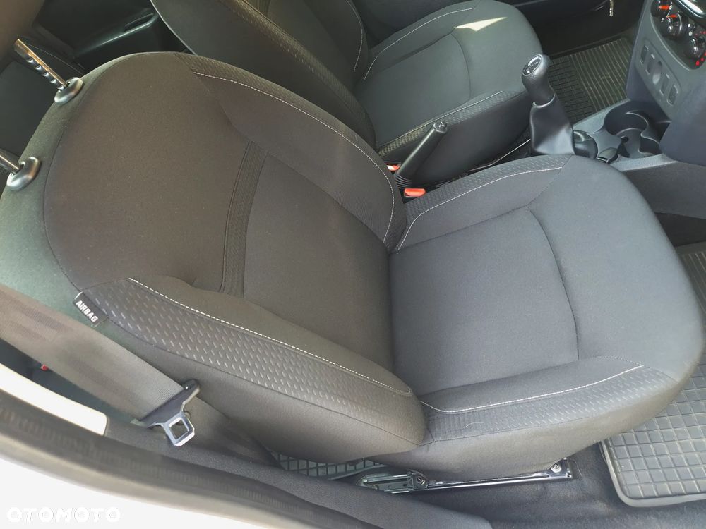 Dacia Sandero SCe 75 Essential - 31