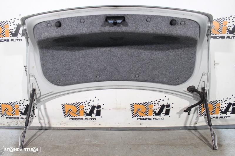 Tampa Da Mala Bmw 3 Coupé (E92)  Mala Bmw Serie 3 Coupe E92 - 8