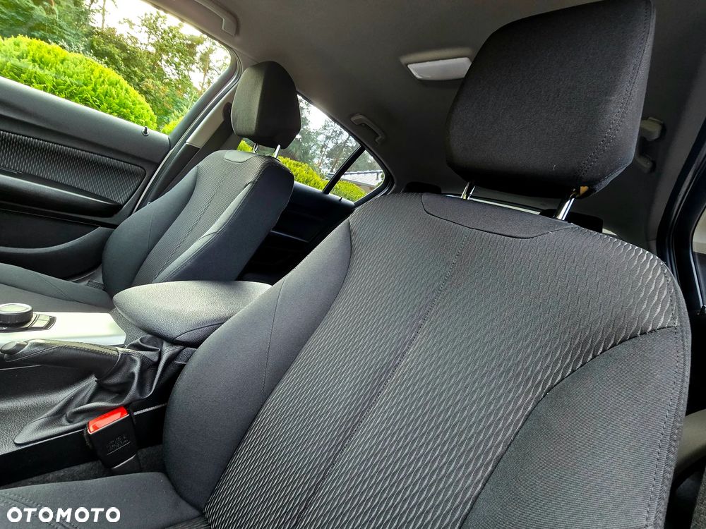 BMW Seria 1 118i Advantage - 15