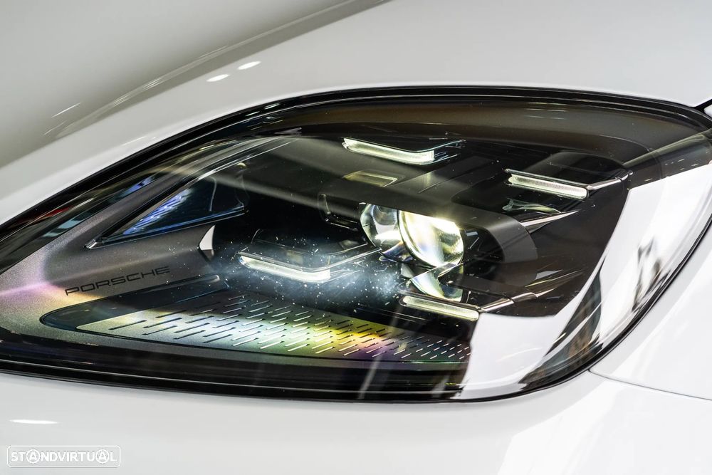 Porsche Cayenne Coupé E-Hybrid - 12