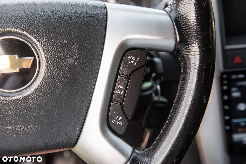 Chevrolet Captiva - 21