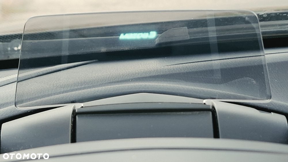 Mazda 3 SKYACTIV-G 120 Urban Limited - 3