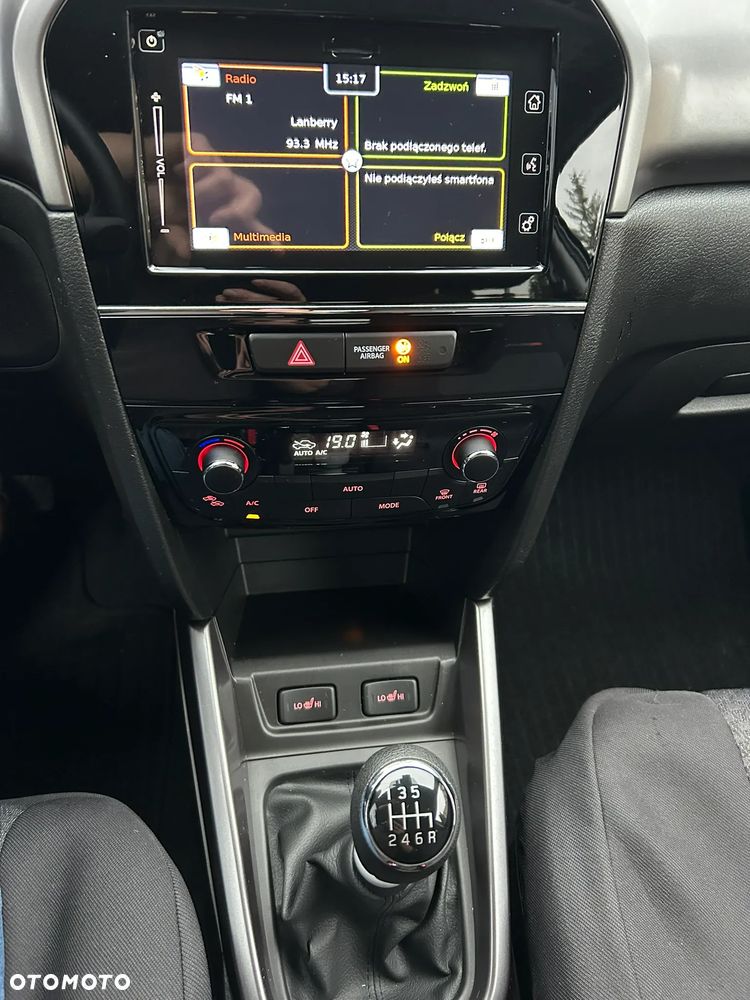 Suzuki Vitara 1.4 Boosterjet Premium 2WD - 12