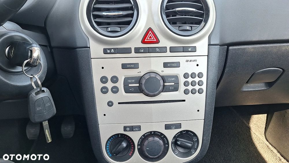 Opel Corsa - 11