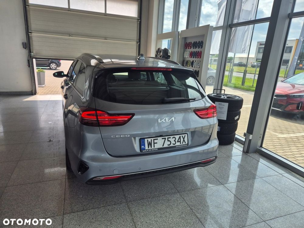 Kia Ceed 1.5 T-GDI M - 25
