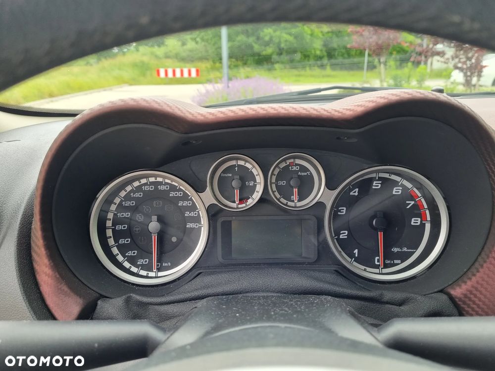 Alfa Romeo Mito 1.4 TB MultiAir Distinctive S&S TCT - 6
