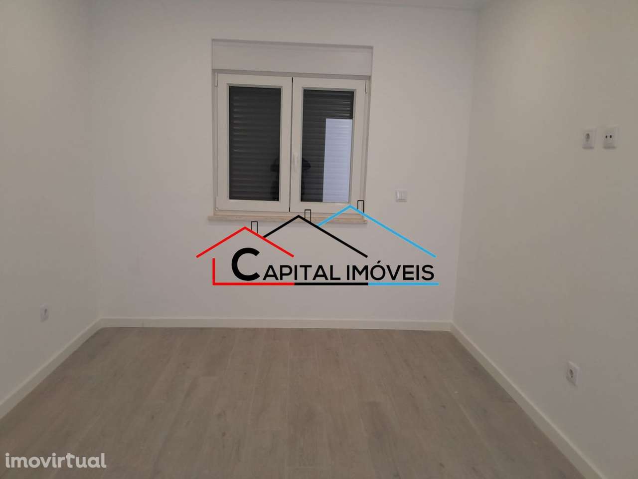 T1 Remodelado,  c/quintal, localizado no Barreiro. - Grande imagem: 2/4