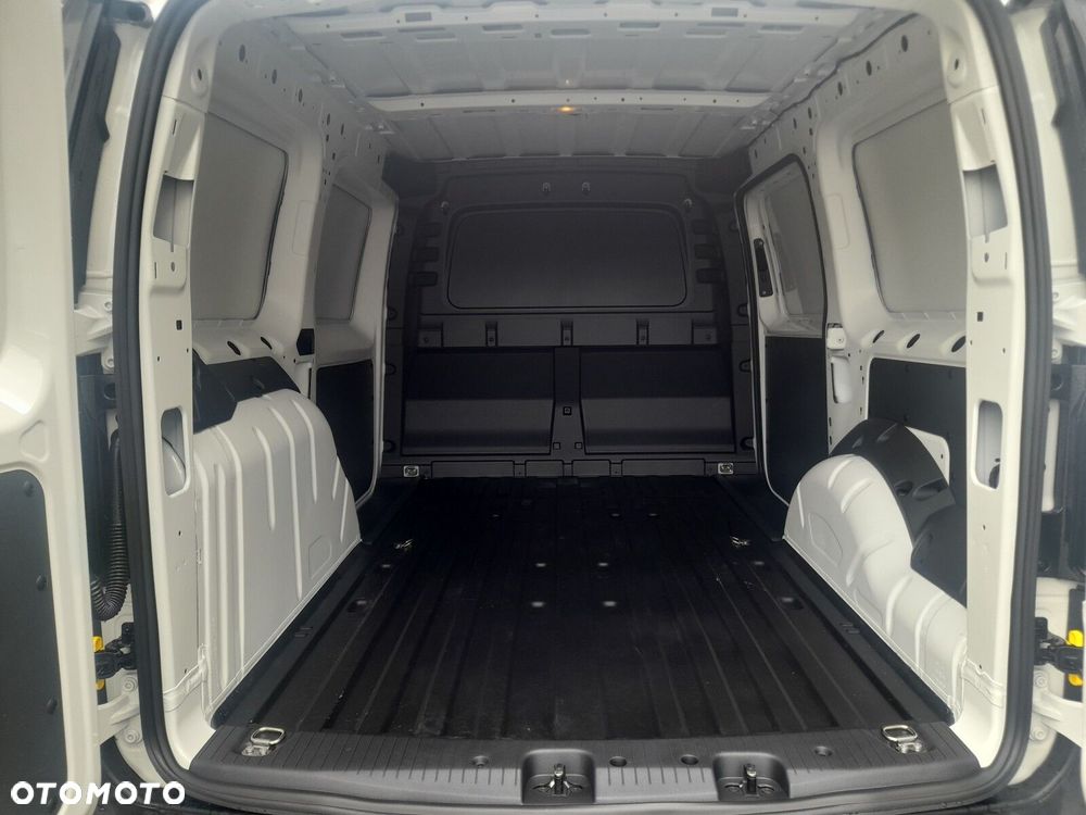 Volkswagen Caddy Cargo Maxi 2.0TDI 102KM M6 - 12