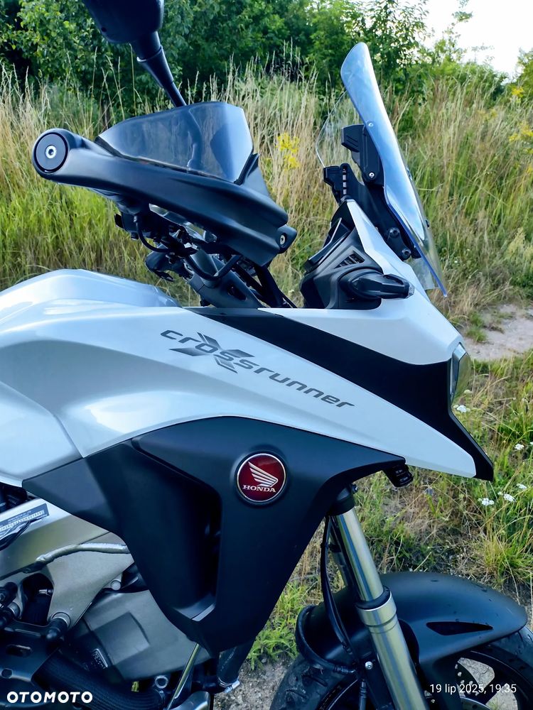 Honda VFR - 2