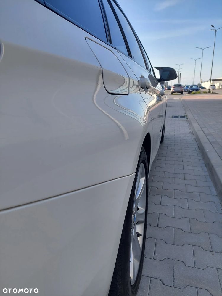 BMW Seria 3 320d - 9
