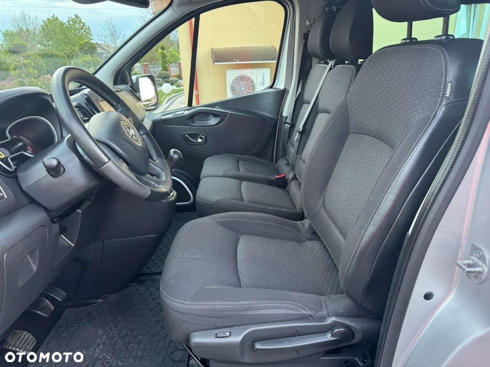 Opel Vivaro - 36