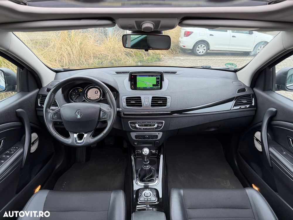 Renault Megane ENERGY dCi 110 Start & Stop Bose Edition - 6