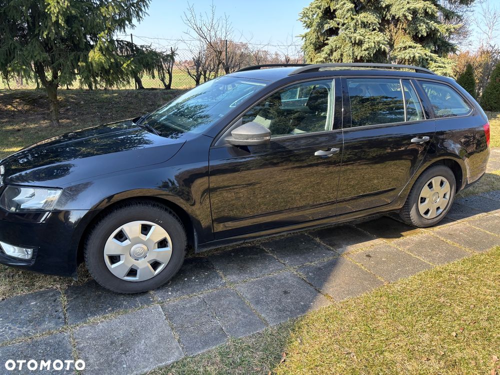 Skoda Octavia 1.6 TDI Active - 9
