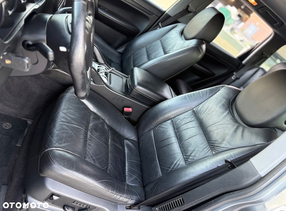 Porsche Cayenne - 18