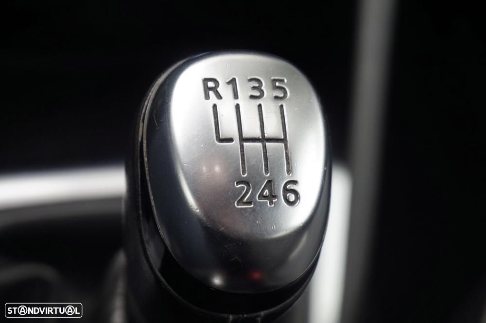 Renault Captur 1.2 TCe Exclusive - 21