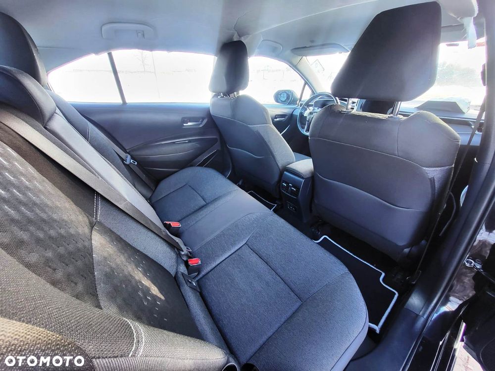 Toyota Corolla 1.8 Hybrid Club - 14