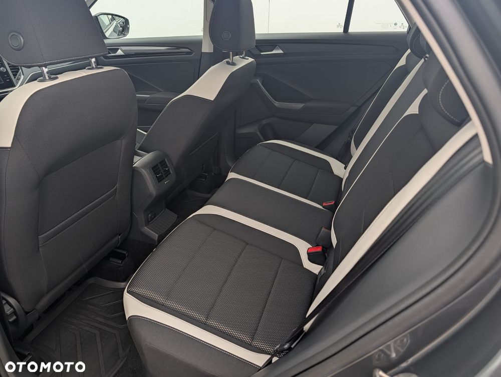 Volkswagen T-Roc 1.5 TSI GPF ACT Premium DSG - 12