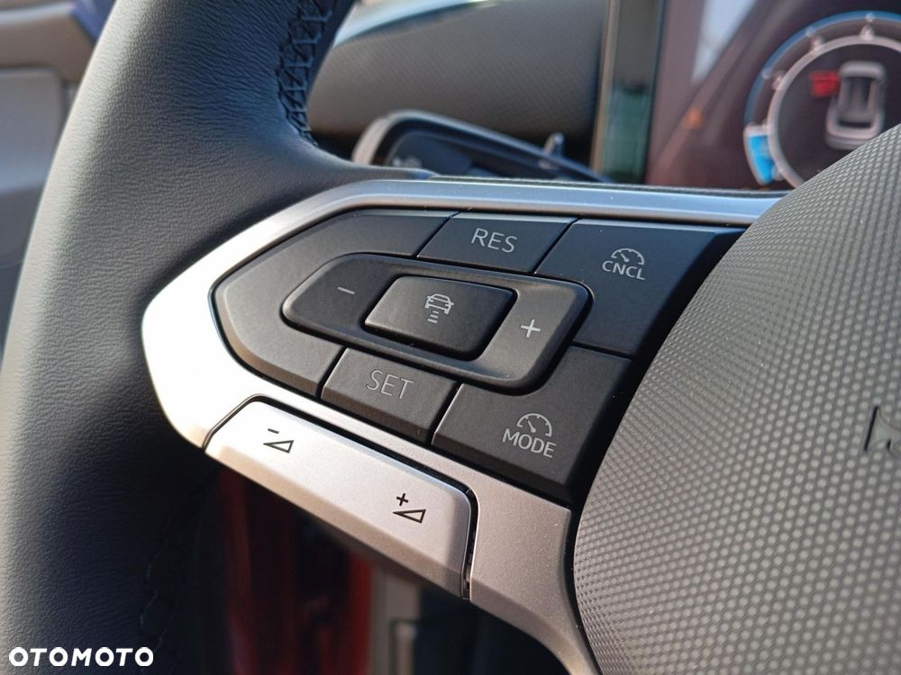 Volkswagen T-Roc - 31