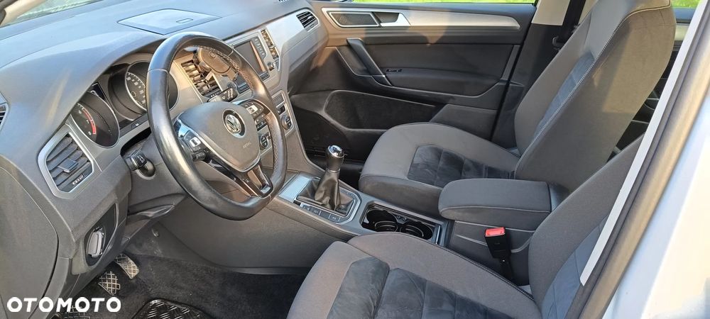 Volkswagen Golf Sportsvan 1.4 TSI (BlueMotion Technology) Highline - 23